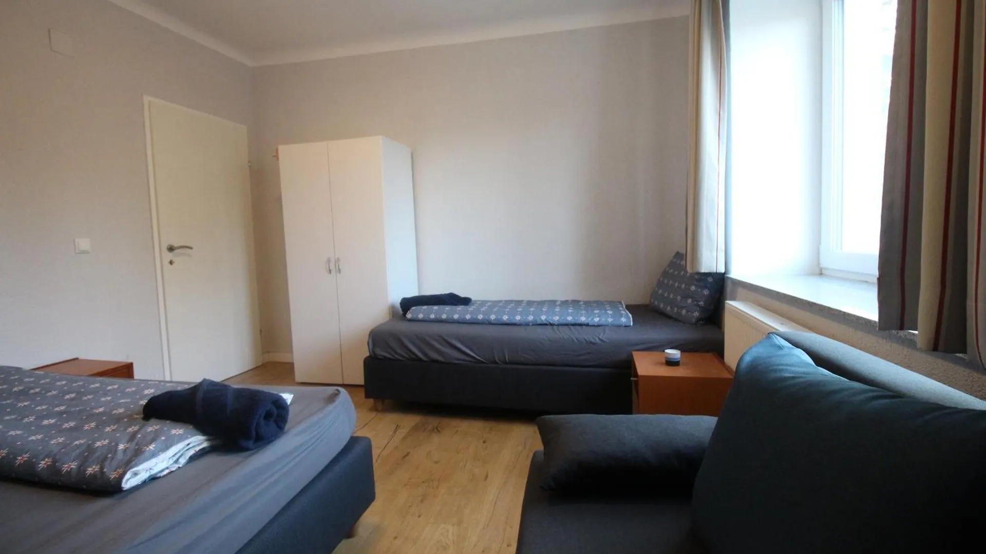 Quad Room In Floridsdorf Area Viena Austria