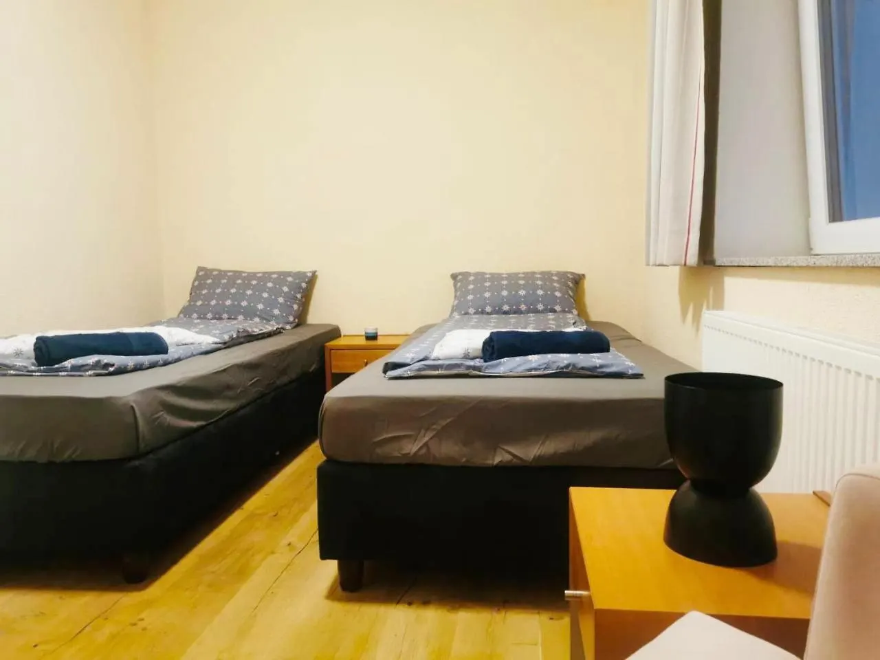 Δωμάτια σε οικογενειακή κατοικία Quad Room In Floridsdorf Area Βιέννη Αυστρία
