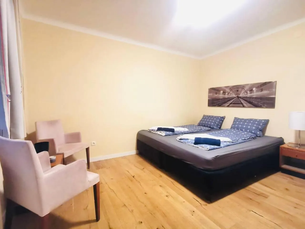 Δωμάτια σε οικογενειακή κατοικία Quad Room In Floridsdorf Area Βιέννη Αυστρία